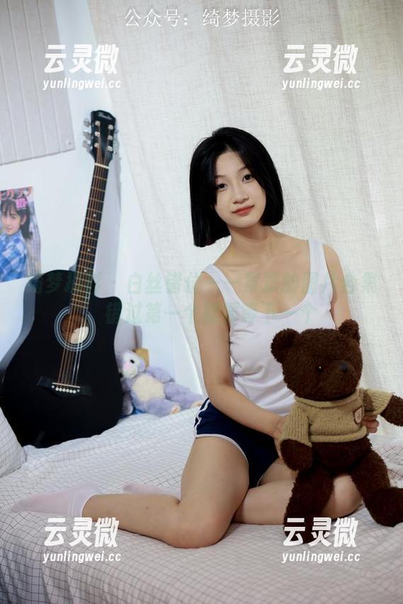 绮梦摄影-章章 绮梦摄影 - 白丝错位——章章的图片合集,错过第一个就要等下一个