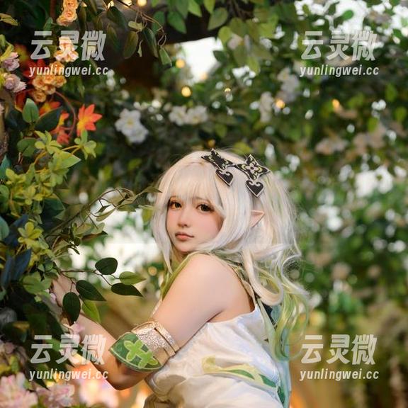 莱可Raika的圣诞作品集，高清到好像能闻到树枝香！