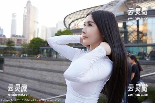 蜜桃社 - 高清套图细节为啥让棉袜动人？林柔柔简直是袜界女神