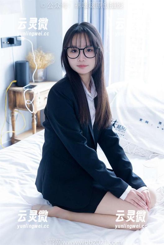 袜啵啵 - 原图里的小甜豆：运动一秒变女神，高清得让我眼晕。