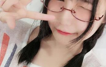 高跟鞋的套图与时间的关系果然让人迷惑，逐月Su常常在我脑海中游荡。