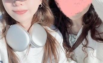 闪月半的夏季制服：穿上之后恨不得天天都热，壁纸再也不冰凉了！