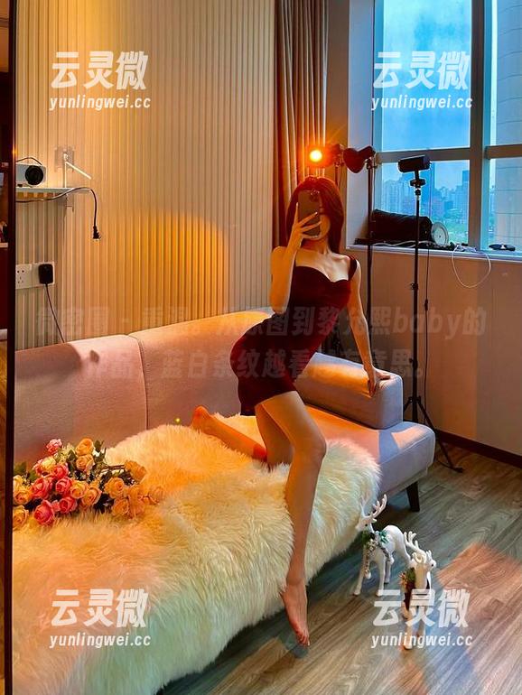 微密圈 - 重温。从原图到黎允熙baby的作品，蓝白条纹越看越有意思。
